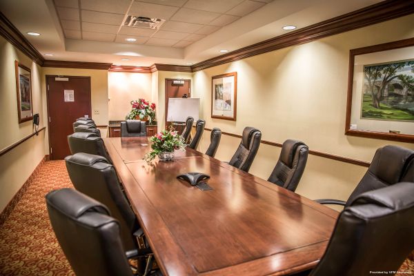 Holiday Inn Express & Suites CLEAR SPRING (Ashton)